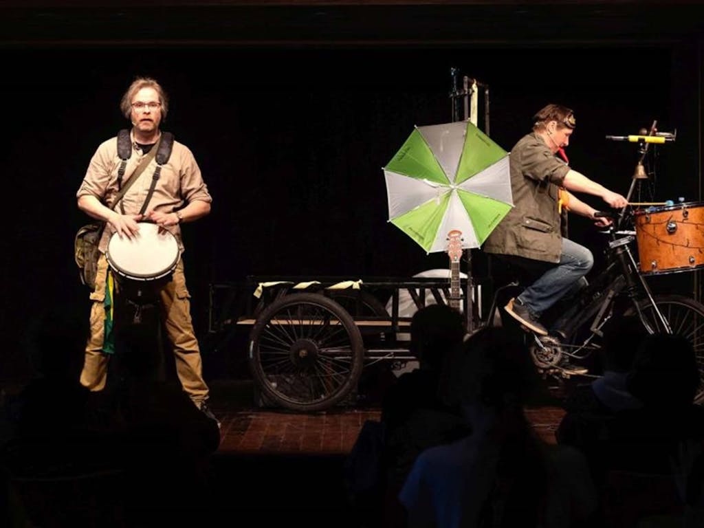 Zabobnaj zgodbo o drevesu